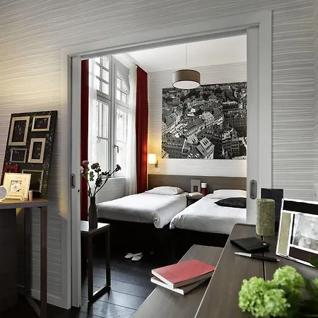 Adagio Place Kleber 4*