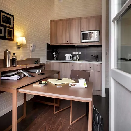 Adagio Place Kleber Hotel apartamentowy 4*