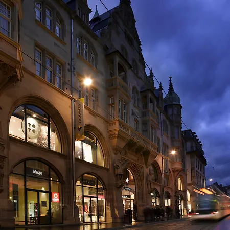 Appart hôtel Adagio Place Kleber 4*
