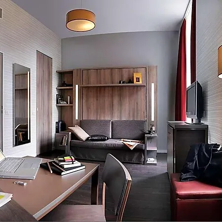 Apartahotel Adagio Place Kleber 4*