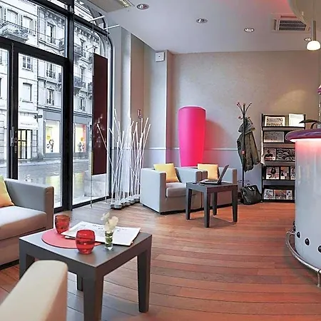 Adagio Place Kleber Aparthotel