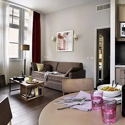 Adagio Place Kleber מלון דירות 4*