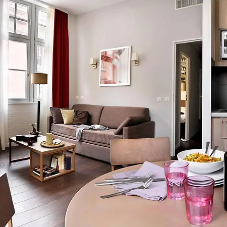 Aparthotel Adagio Place Kleber 4*