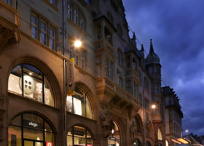 Aparthotel Adagio Place Kleber 4*