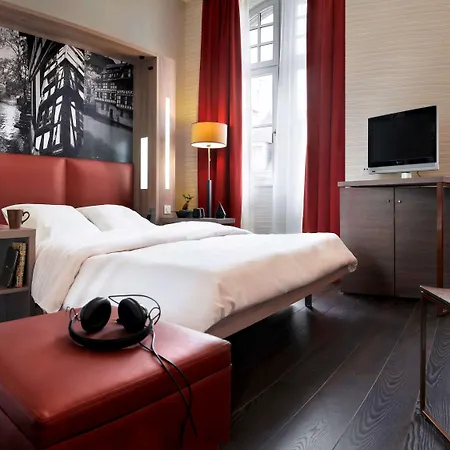 Adagio Place Kleber 4*