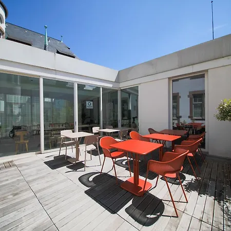 Adagio Place Kleber Aparthotel 4*